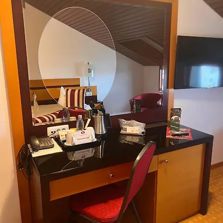 Hotel Jasmine Hotel